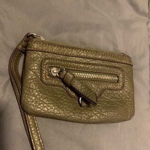 Nine West olive green wristlet wallet